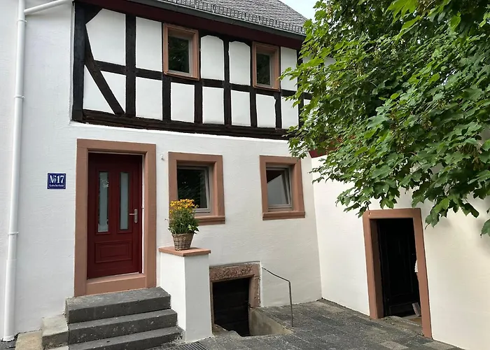 Kutscherhaus Der Burg *