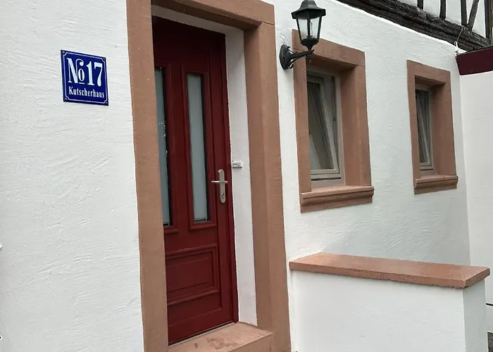 Kutscherhaus Der Burg Nyaraló *